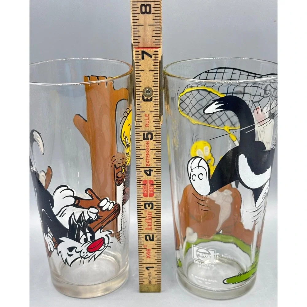 Vintage 1970s Pepsi Collector Series Looney Tunes Sylvester Tweety Glasses Set 2